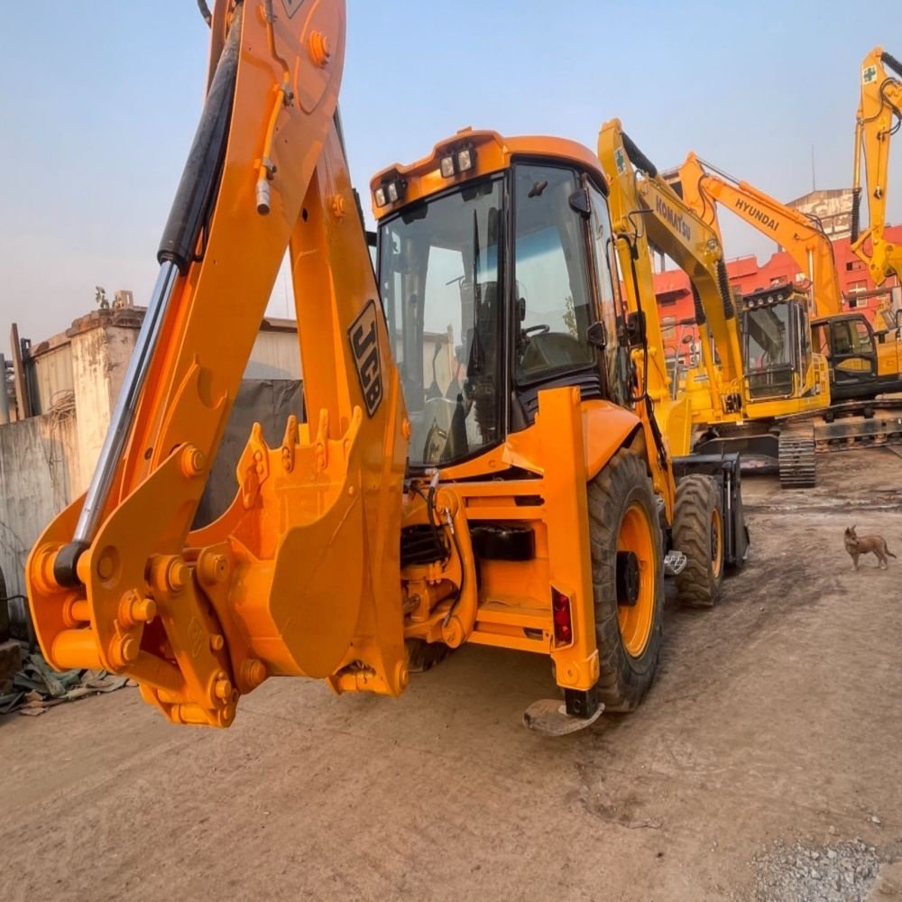 Used JCB 3CX Backhoe Loader with Core Components Cat Engine Pump Gearbox Bearing 420F Model 20 Ton Rated Load for Farms