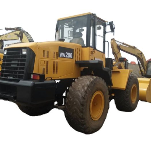 Komatsu WA200 used wheel loader in good condition for sale made in japan low working hour