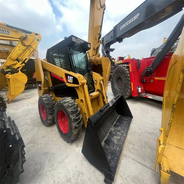 Used Bobcat caterpillar Mini Skid Steer Loader Cat 246B in Good Condition with Core Components Engine Motor Pump Gearbox Bearing