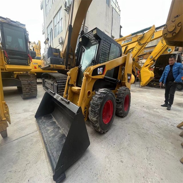 Used Bobcat caterpillar Mini Skid Steer Loader Cat 246B in Good Condition with Core Components Engine Motor Pump Gearbox Bearing