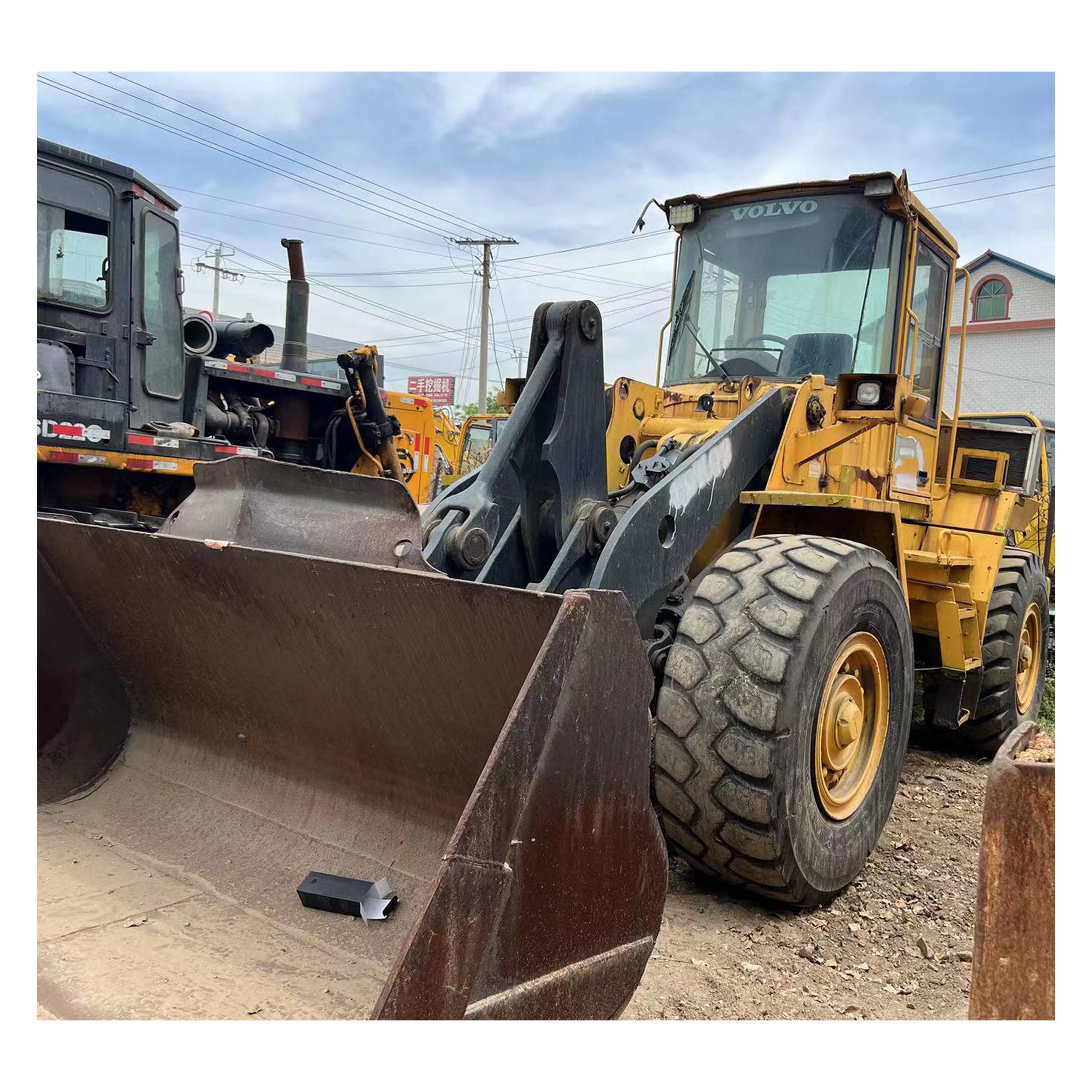 Original Volvo L90c Engineering Construction Machinery 9 Tons hydraulic heavy duty payloader used front loaders