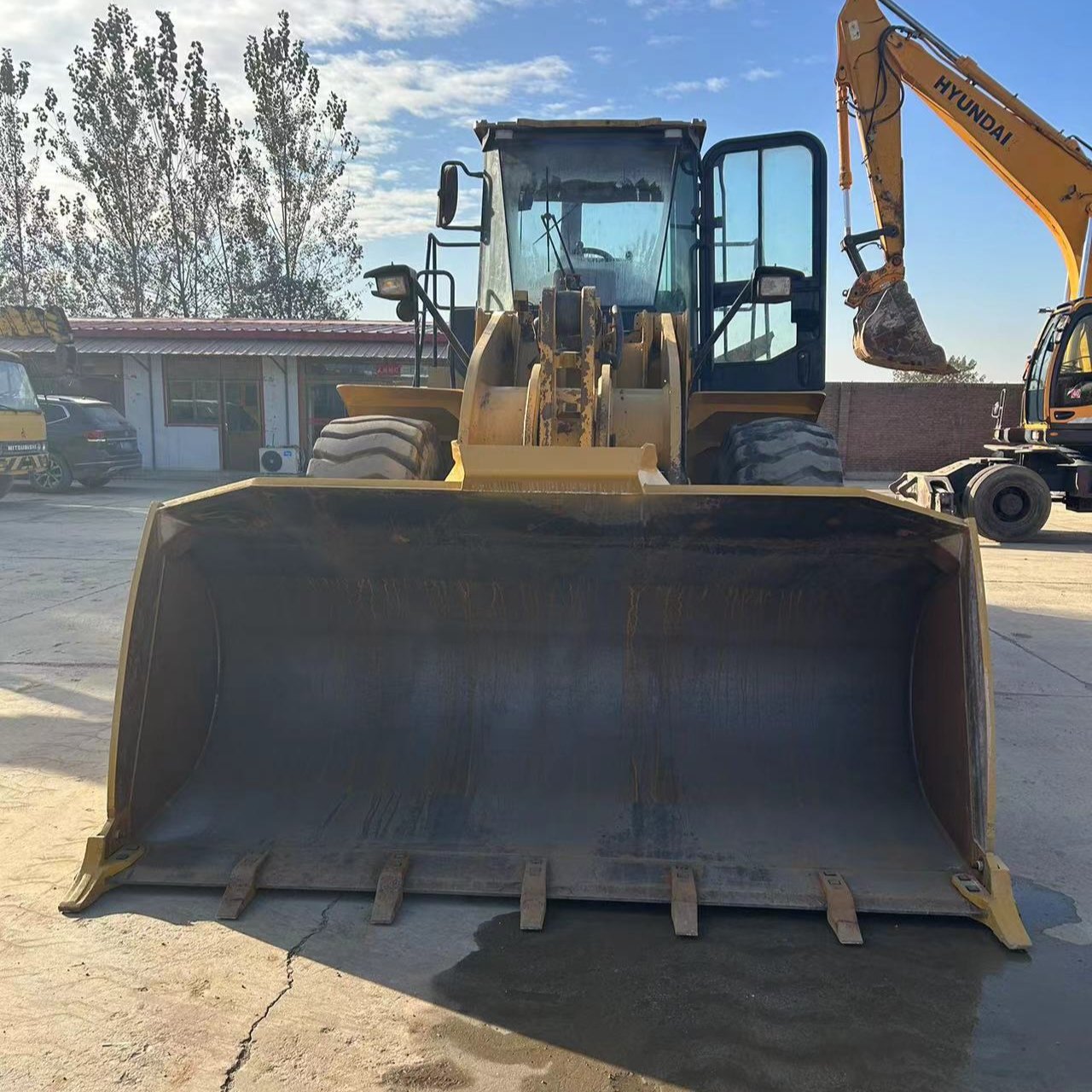 CAT 950 GC Loader, a used loader with a fuel injection system designed for emerging market fuels