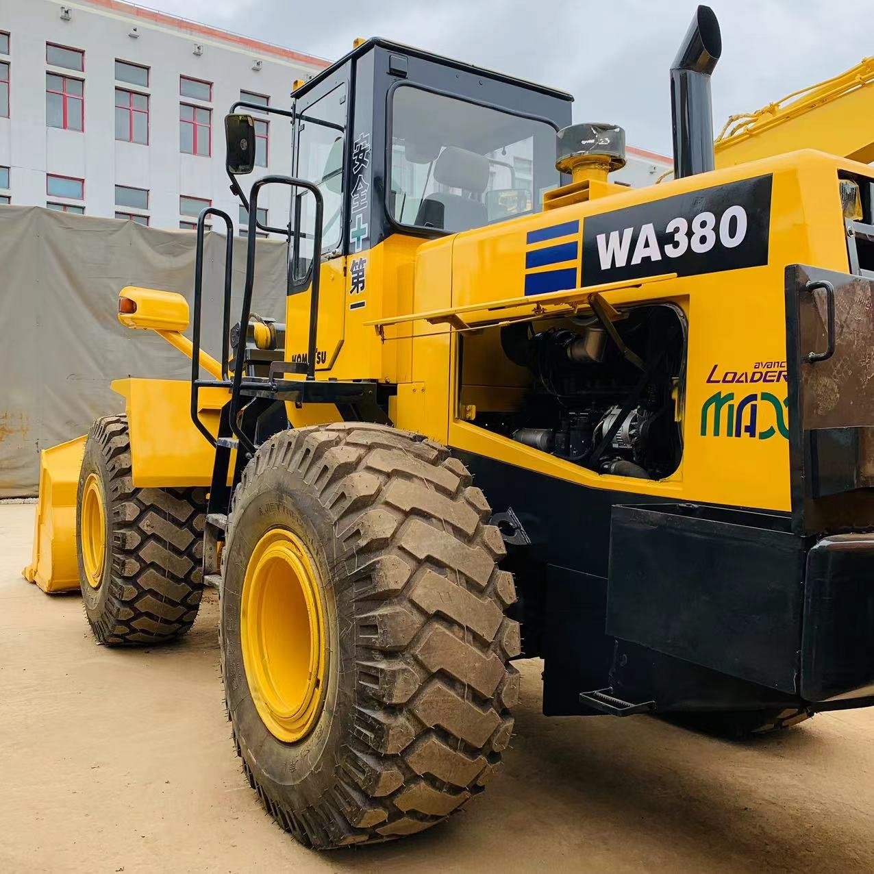 Used Original Komatsu WA380-3 Wheel Loader at low price Komatsu wa380-3 wa380-6 komatsu wa380-3 used front wheel loader