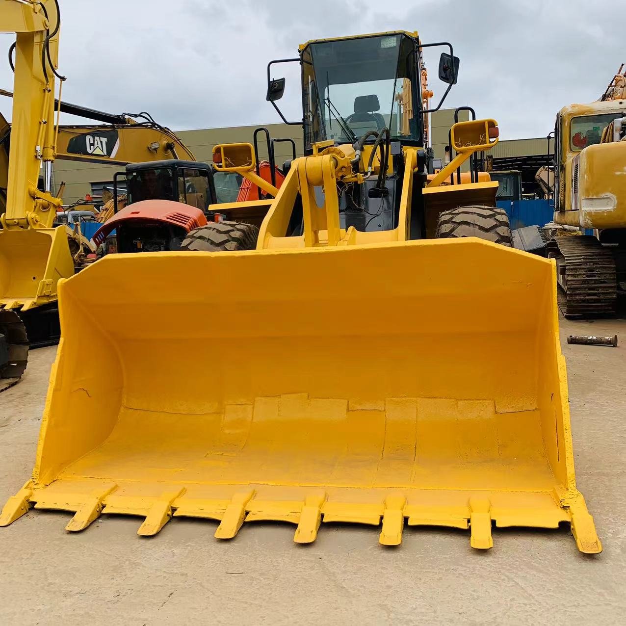 Used Original Komatsu WA380-3 Wheel Loader at low price Komatsu wa380-3 wa380-6 komatsu wa380-3 used front wheel loader