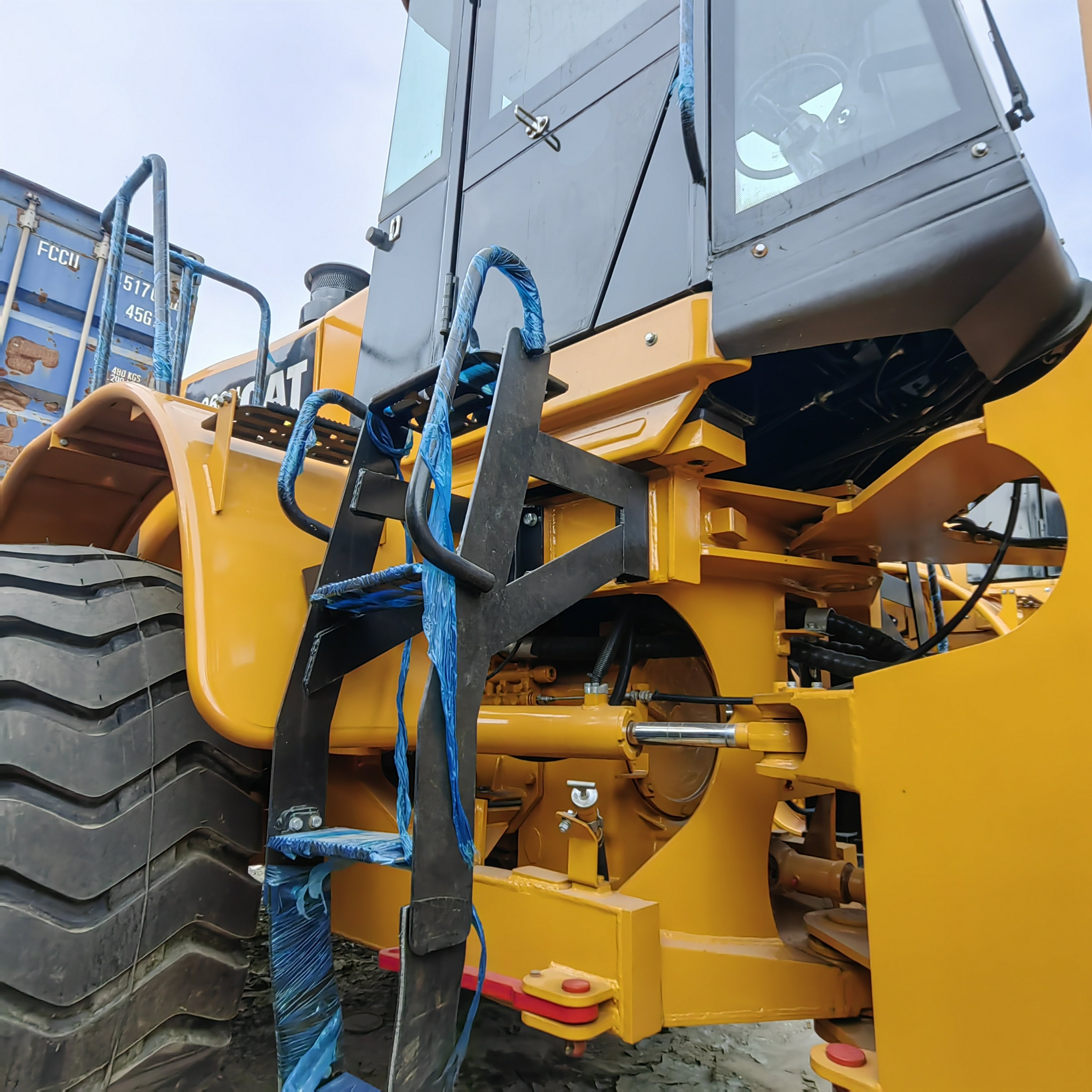 Caterpillar used loaders. Caterpillar track loaders. CAT966H CAT938H CAT988H CAT994K CAT950GC CAT966G CAT980H