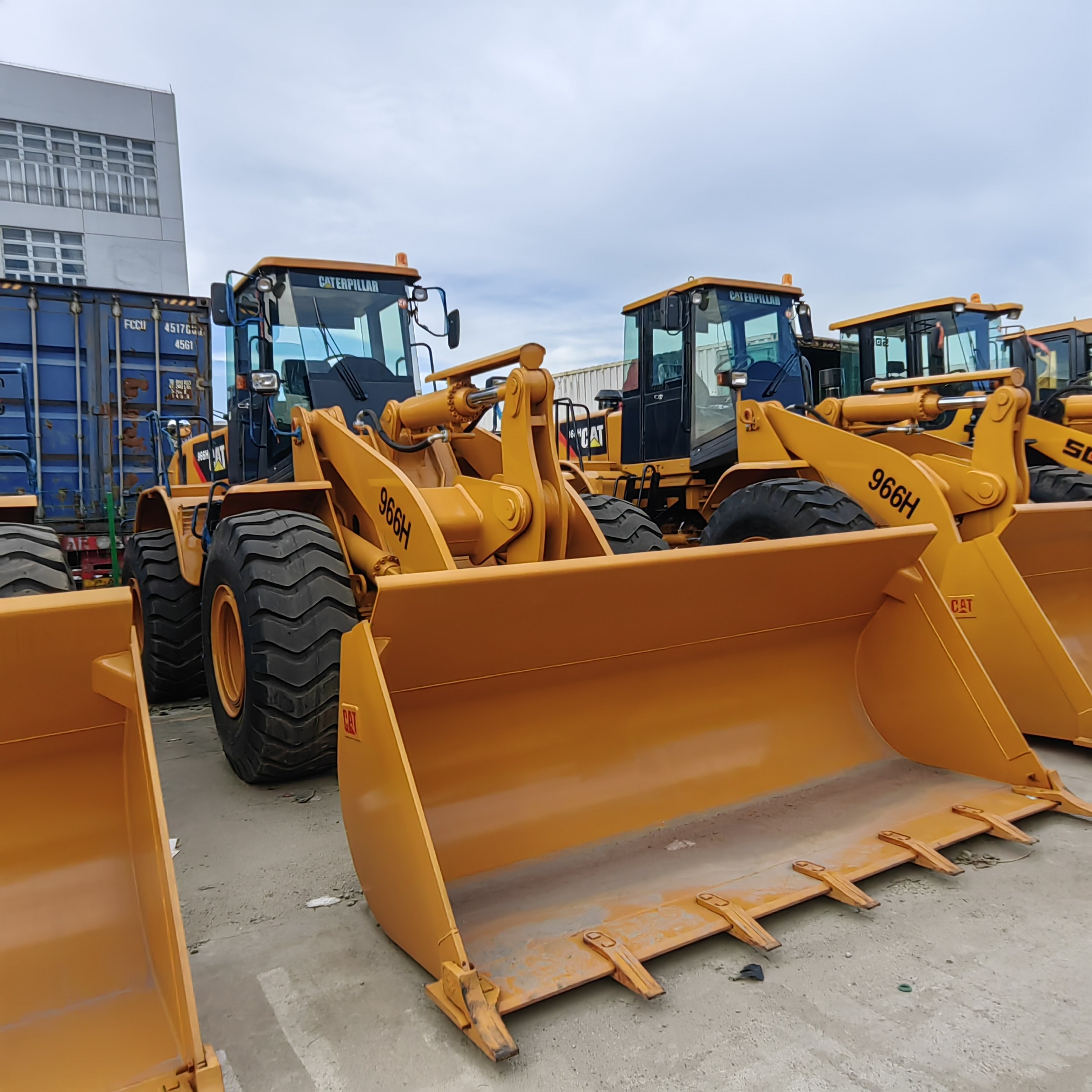 Caterpillar used loaders. Caterpillar track loaders. CAT966H CAT938H CAT988H CAT994K CAT950GC CAT966G CAT980H