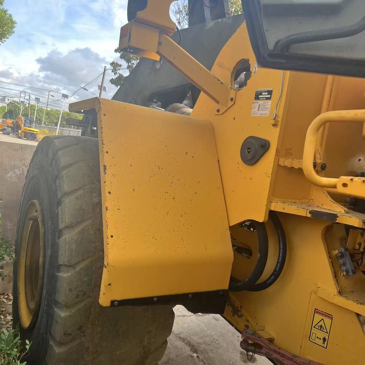 VOLVO L180F USED WHEEL LOADER