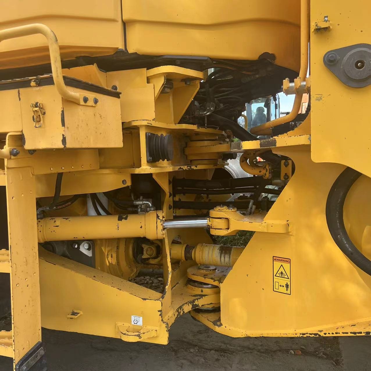 VOLVO L180F USED WHEEL LOADER