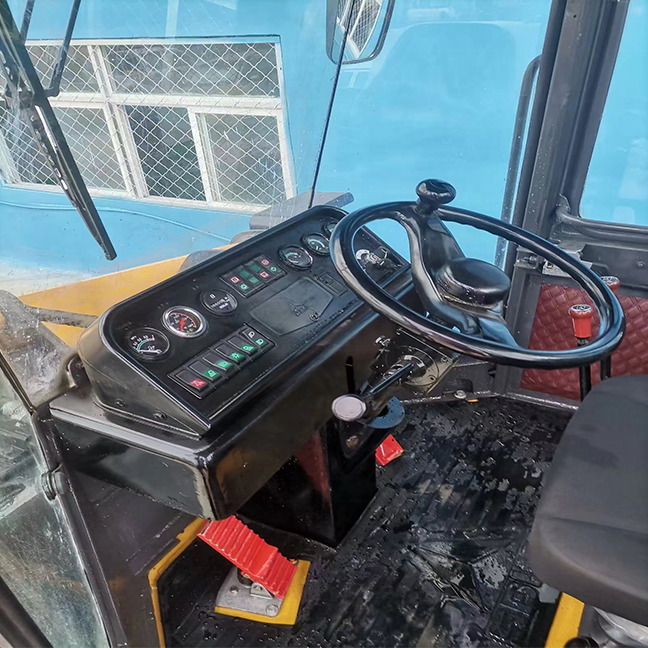 SDLG Used wheel loader used LinGong956 loader used loader original for sale at a lower price