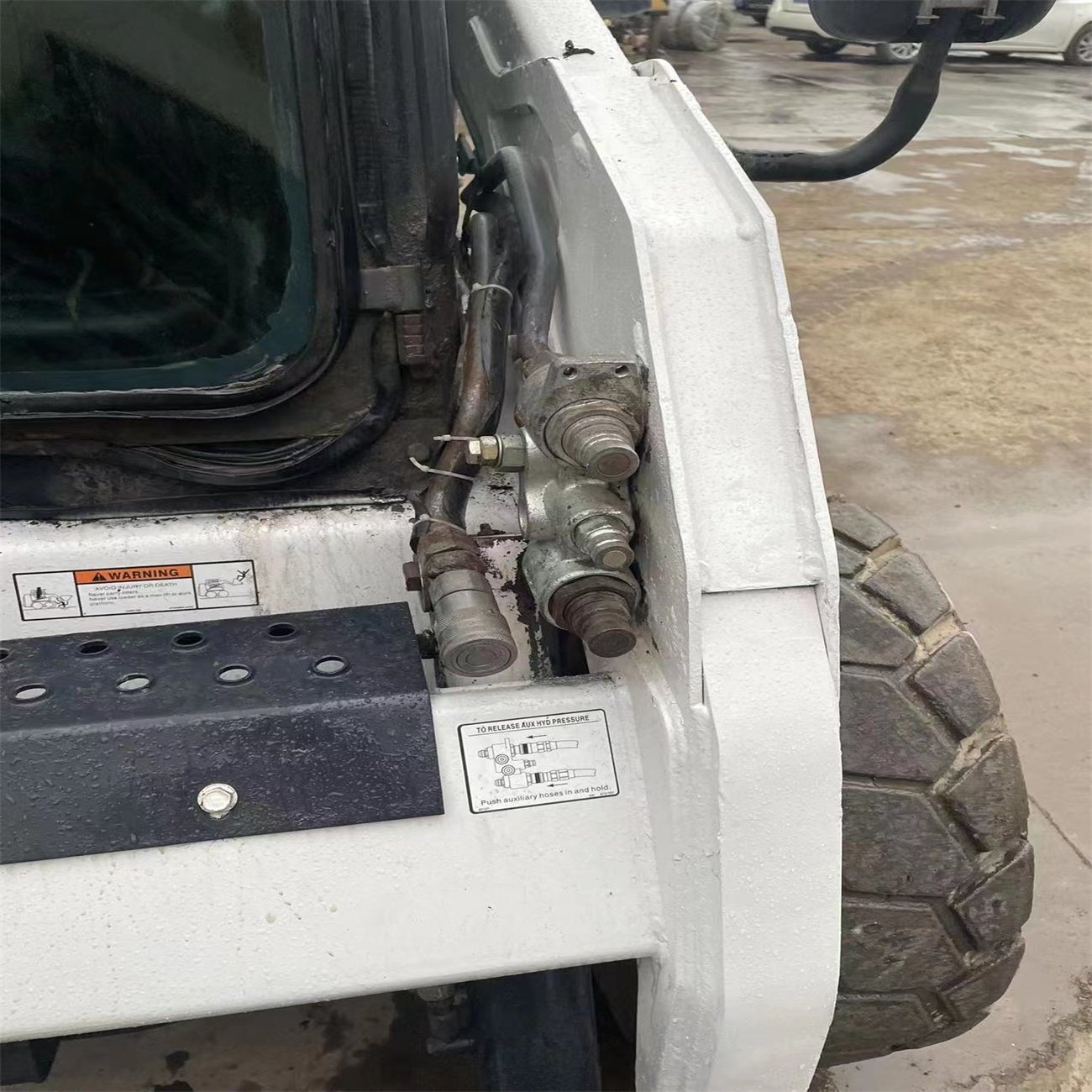 SECOND Hand BOBCAT S300 BACKHOE LOADER S300 in GOOD CONDITION 2019 Provided ORIGINAL Used Engineering & Construction Machinery