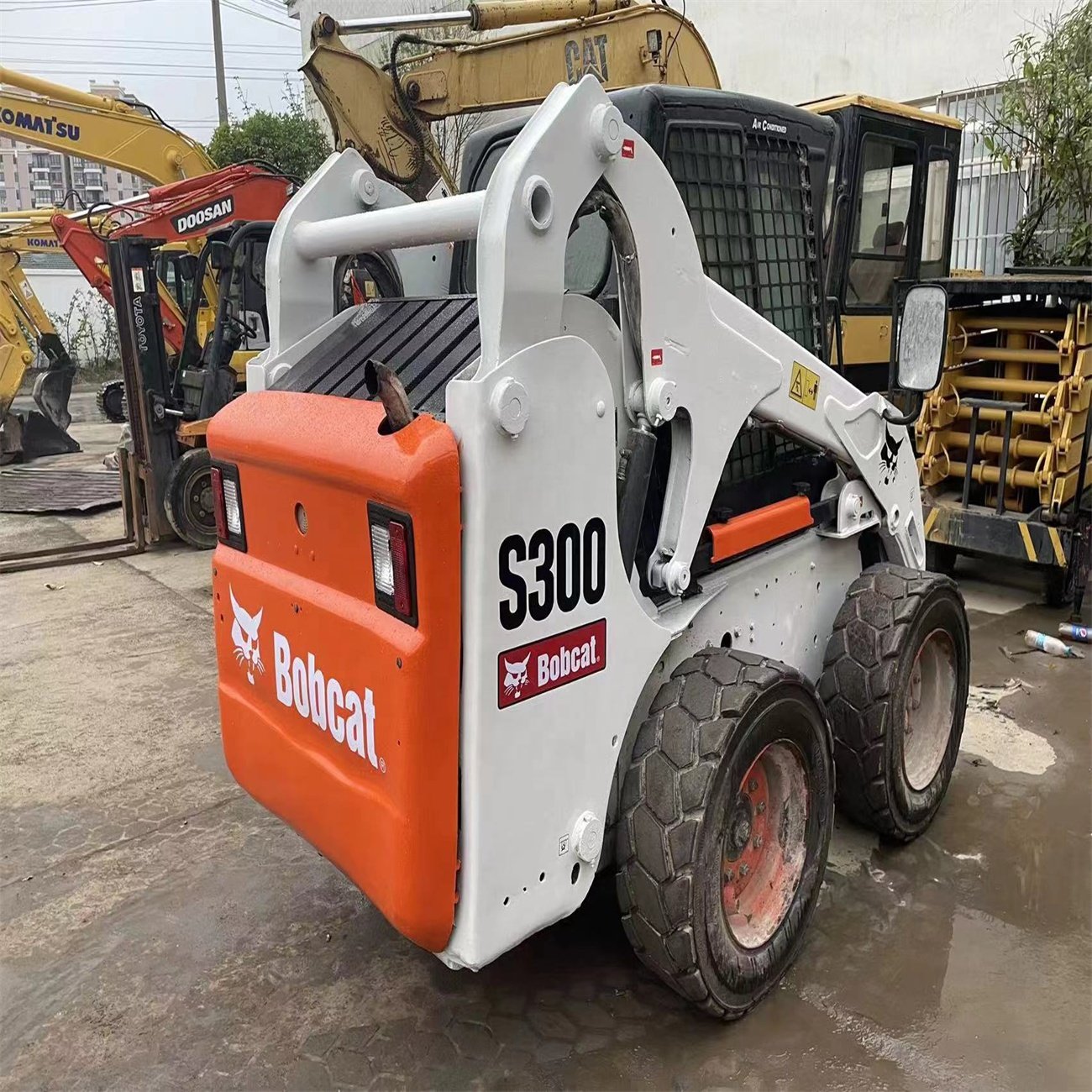 SECOND Hand BOBCAT S300 BACKHOE LOADER S300 in GOOD CONDITION 2019 Provided ORIGINAL Used Engineering & Construction Machinery