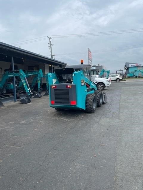 Wheel and Track Sunward SWL3220 Steer Skid Loader With Attachment Parts For Sale