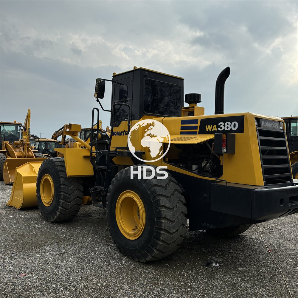 Used wa380-3 komatsu loader Original Japan, Used front end loader tractor wa38 0-3 wa380-5 wa380-6 wa470 Price low