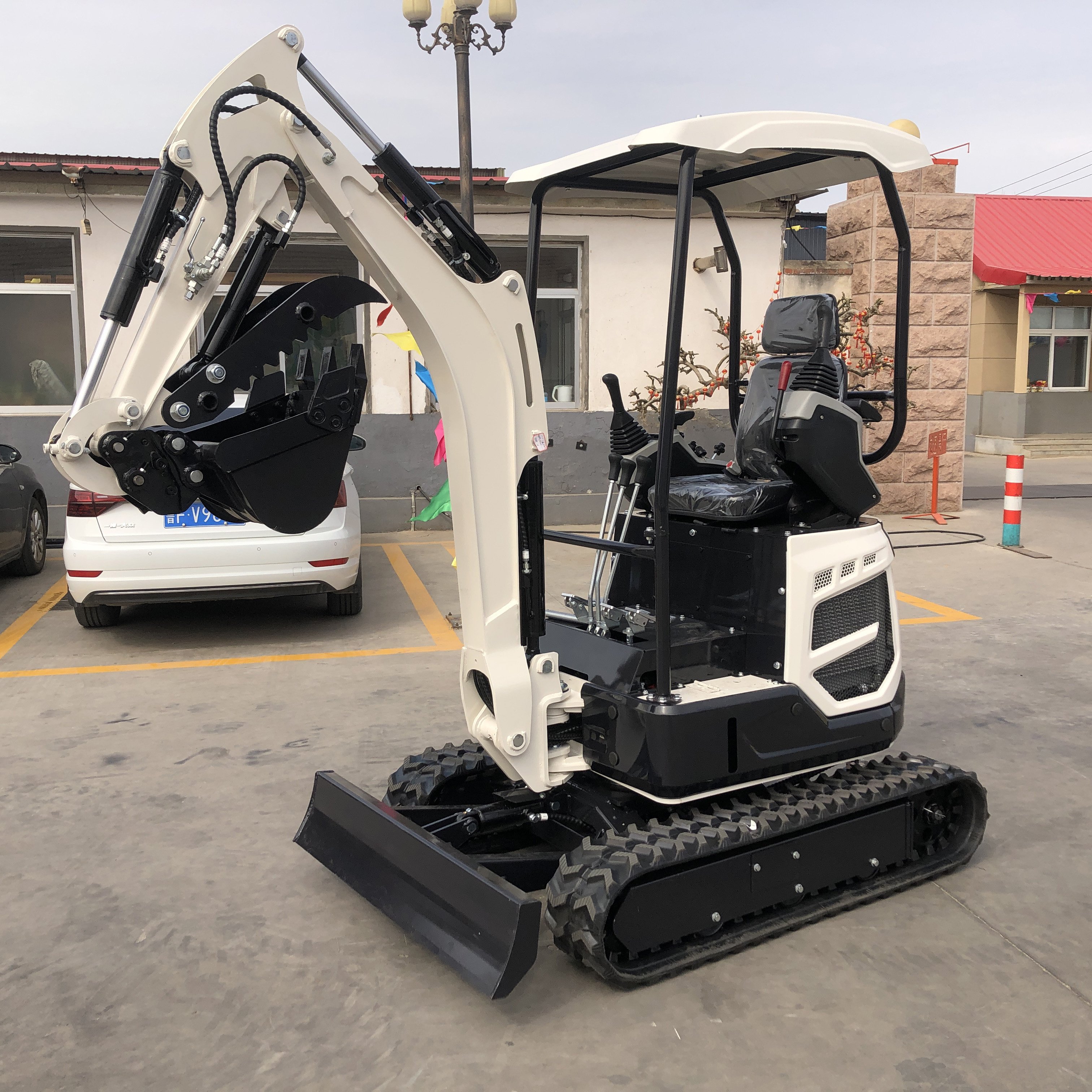 Fast Shipping strong power quality mini excavator USA engine used mini digger side swing new crawler small excavator machine