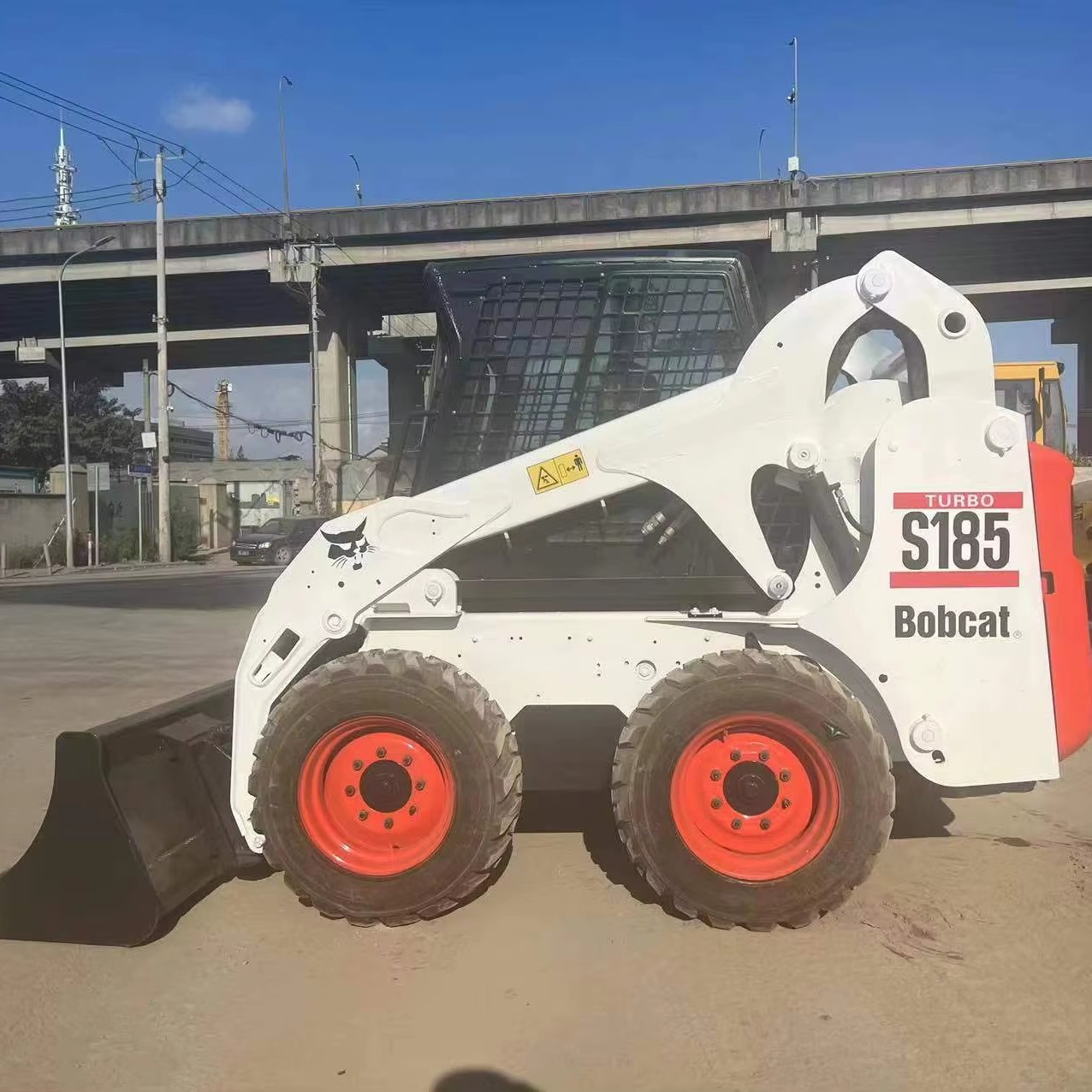 New Front Loader Tractor BOBCAT S185 Skid Steer Loader / BOBCAT S160 S185 Mini used Skid Steer Loader for sale in Shanghai