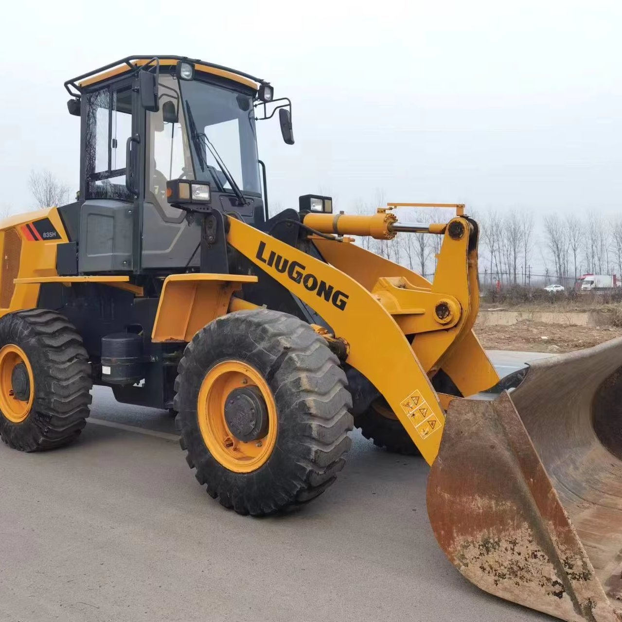 Used CLG835H 3-Ton Mini Skid Steer Loader Bobcat JCB Wheel Loader with Yuchai Engine Front Loader with Pump Core Components