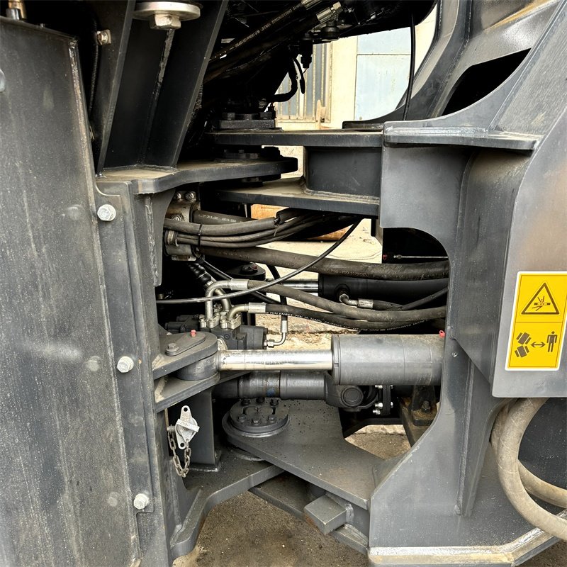 LIUGONG 856H LIUGONG 835, 855, 856, 856H, 862H Front Wheel Loader for Sale China Provided Original Cummins 5 Ton 5000kg 0-2000