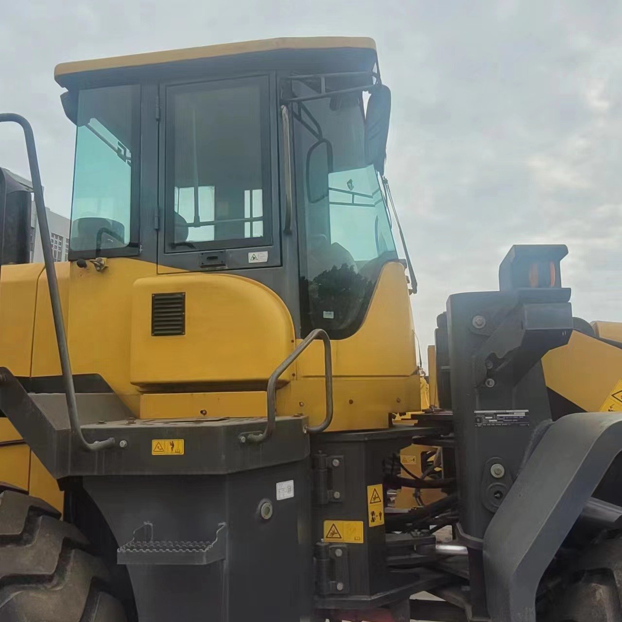 second construction machine 90% new lingong Wheel Loader 955 second-hand loader sold at a low price
