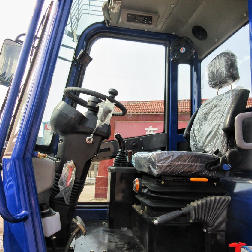 Earthmoving machinery wheel mini loader 4x4 ZL08 wheel machine loader 800KG compact loader sale with CE certificate