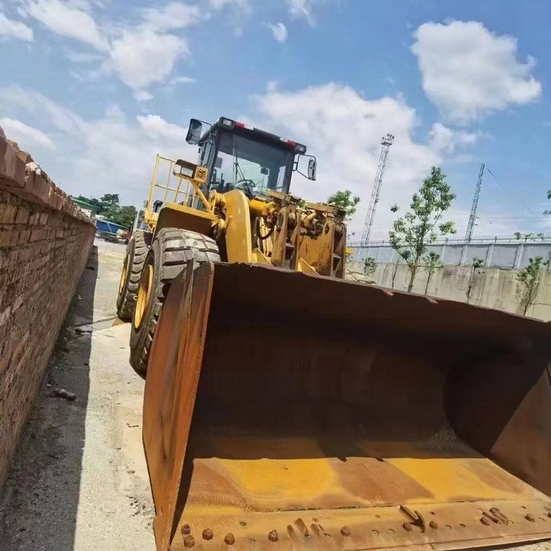 Low-priced used Liugong 888 loader
