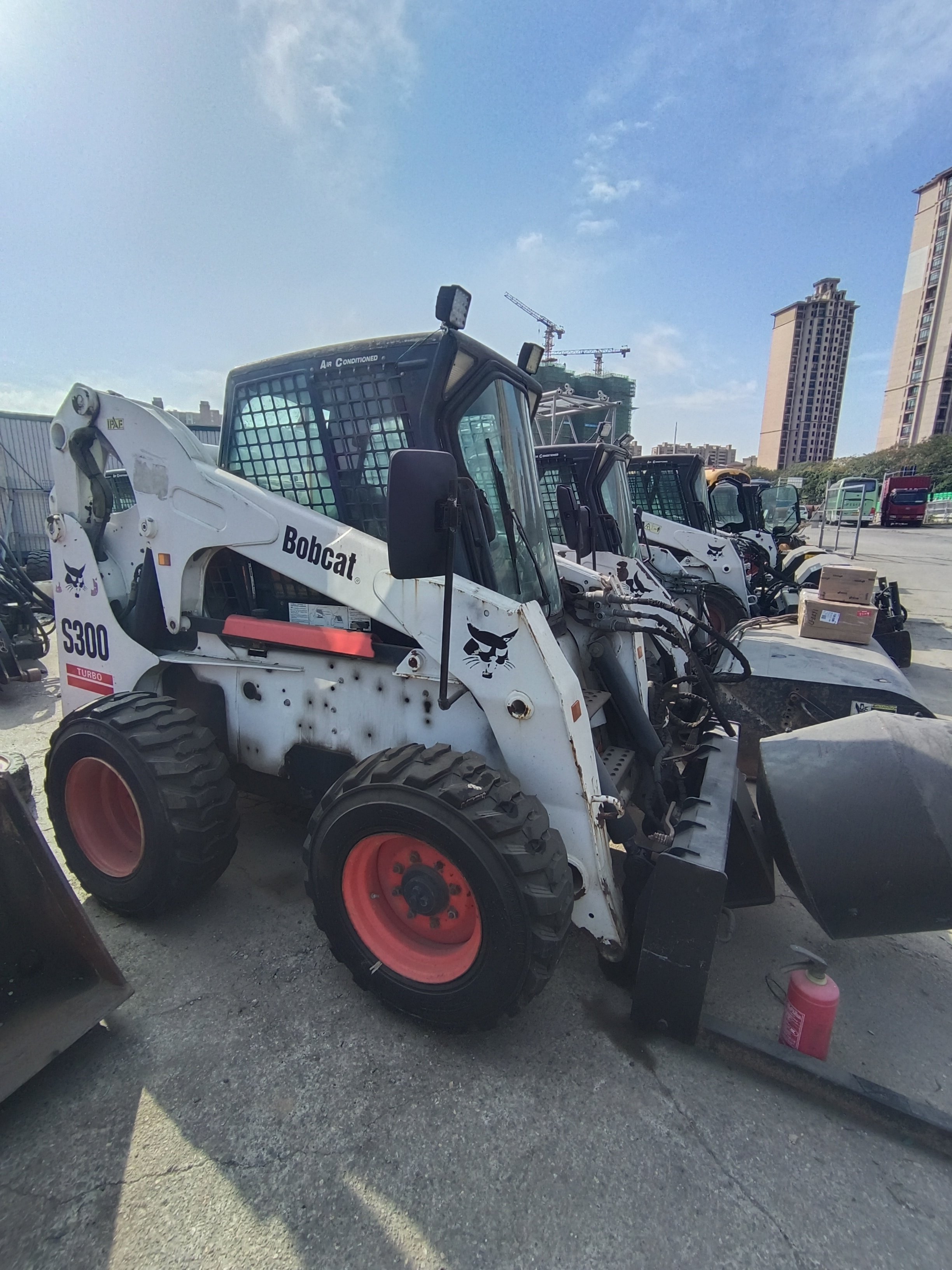 95%New USED MINI BobcatI Skid Steer Loader BOBCAT S300 Mini Wheel Backhoe Loader Small Backhoe
