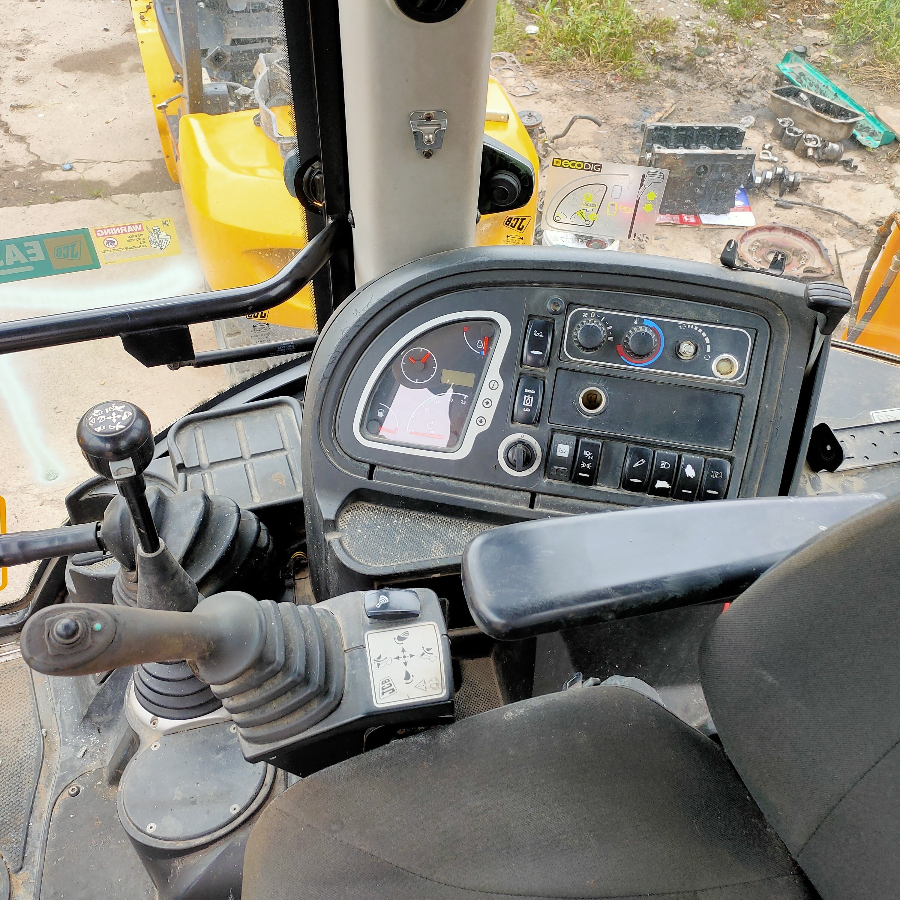 JCB 3dx/JCB 3cx backhoe