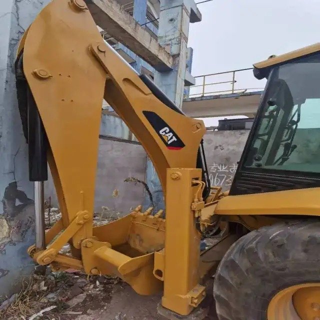 mini loader used backhoe loader cat 420f for sale in Shanghai used cat backhoe retro excavator CAT 420F 420F2