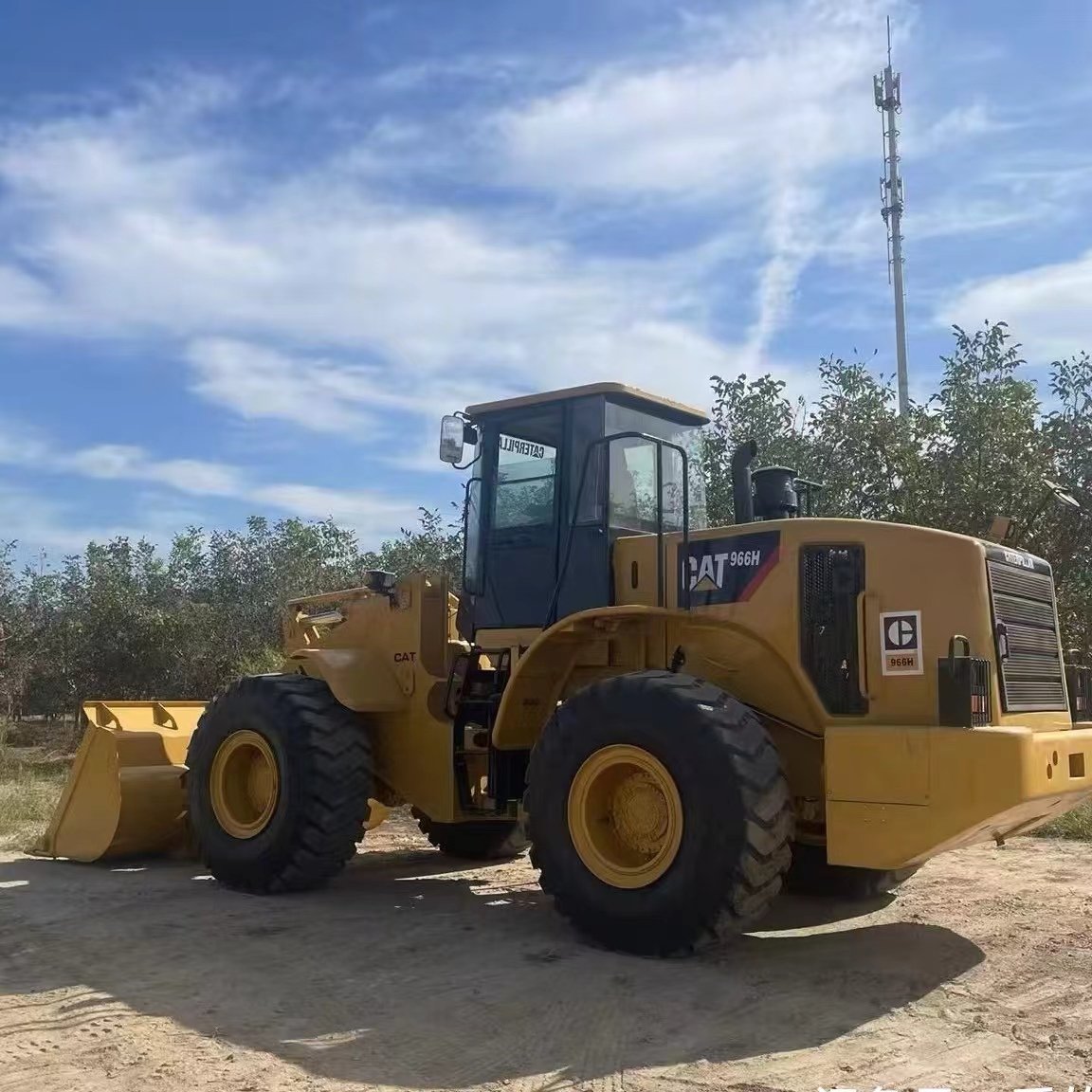 Original Quality Japan CAT 966h Used caterpillar wheel loader price for sale in China