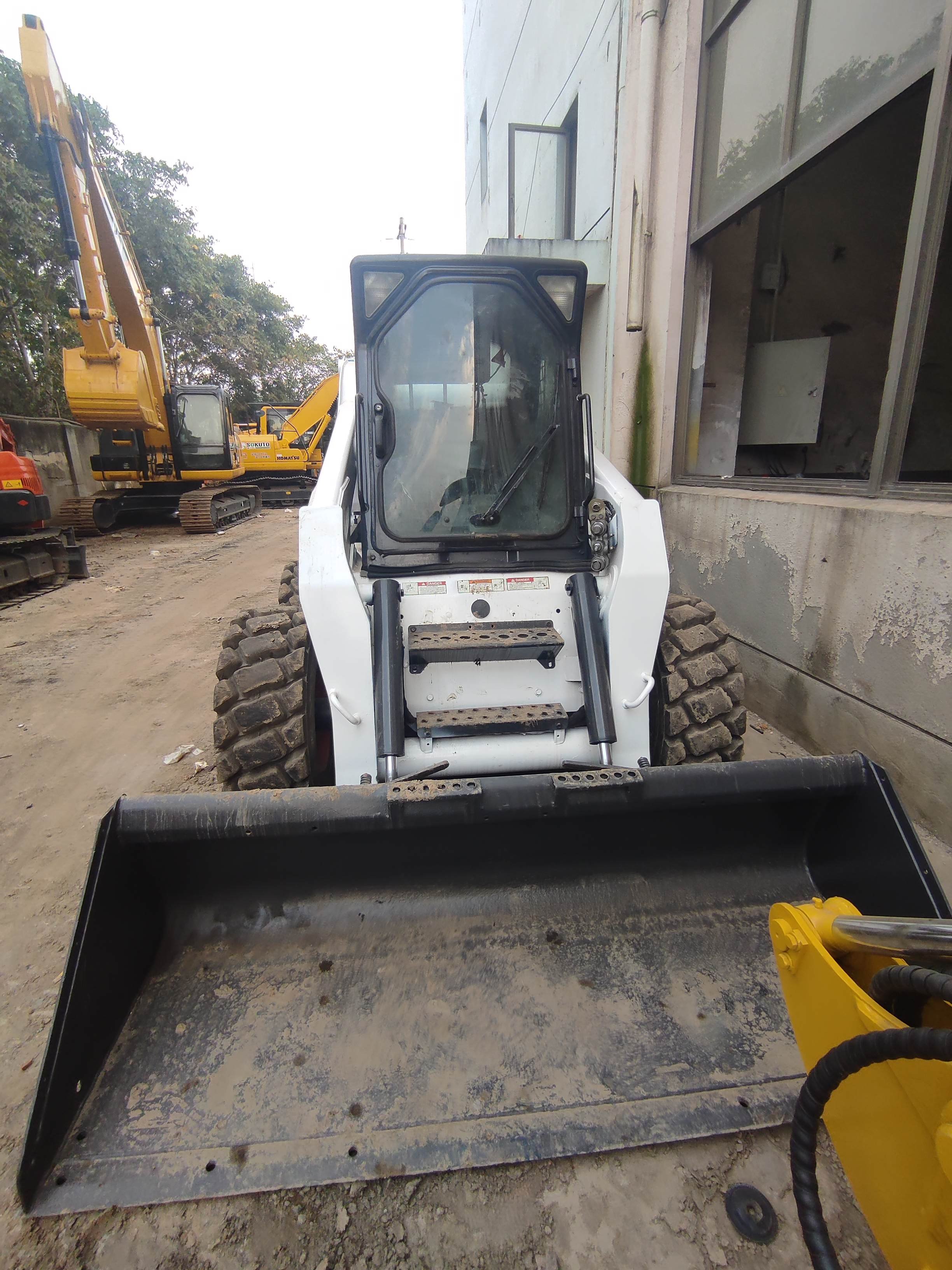 Used Skid Steer Front loader S300 Used Bobcat mini loader S16 S70 S300 S550 S770 T300 Wheel Loader with Flexible movements