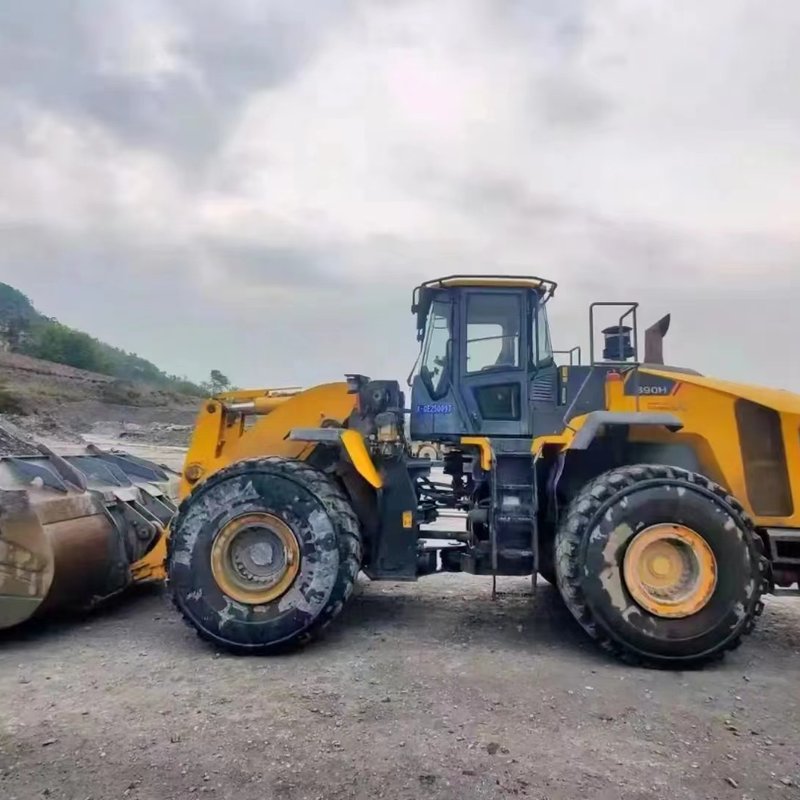 .High quality Liugong 890 loader