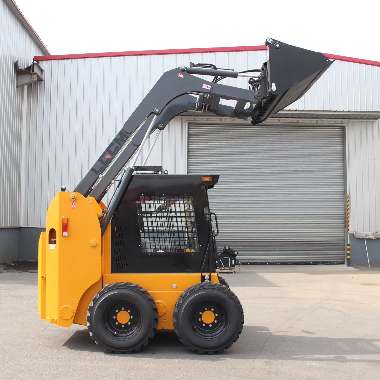 LAIGONG LG25C Mini loader skid steer loaders with tracked snow blower lawn mower earth-moving machinery mini skid steer loader