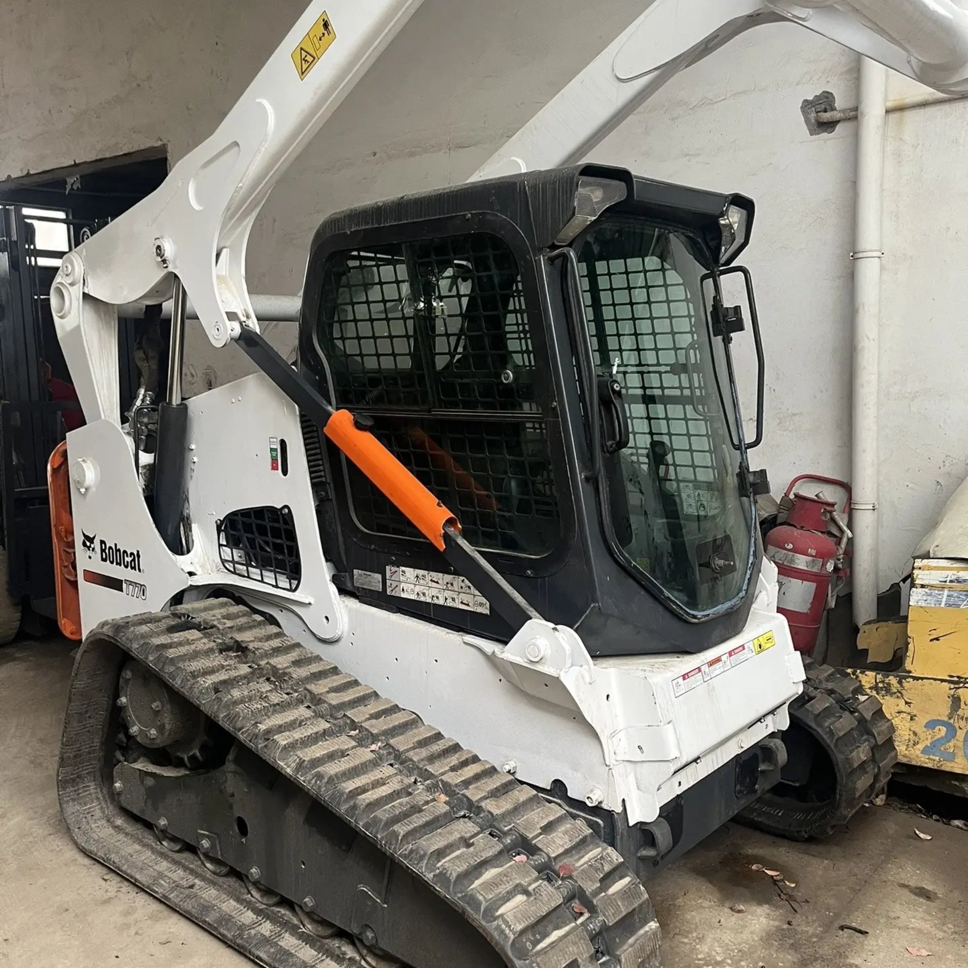 Well conditional Used Good quality Hot sale Favorable price Used BOBCAT T770 loader for sale