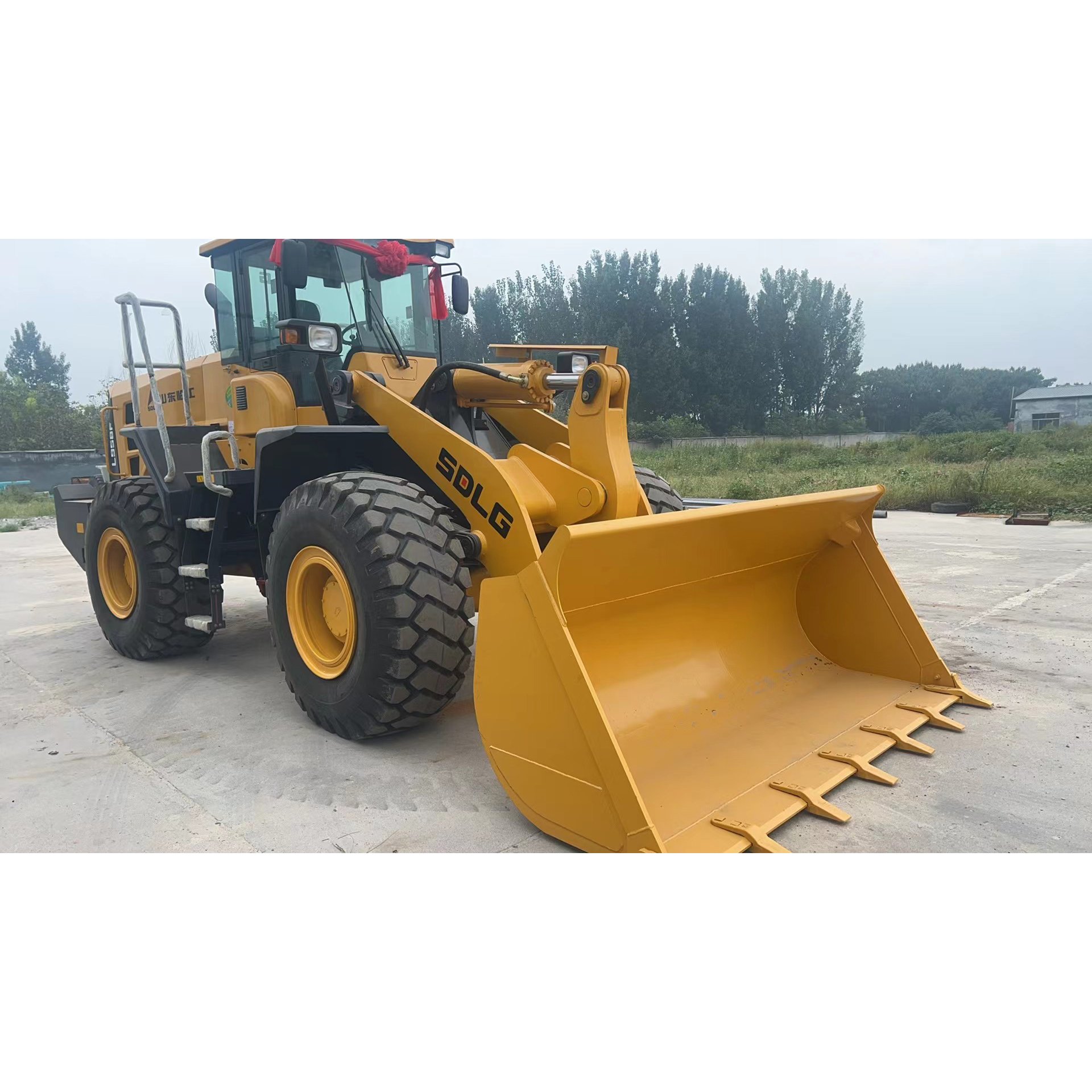 Used original china brand sdlg front wheel loader second hand sdlg 956l 956f 958f loaders cheap for sale in Shanghai
