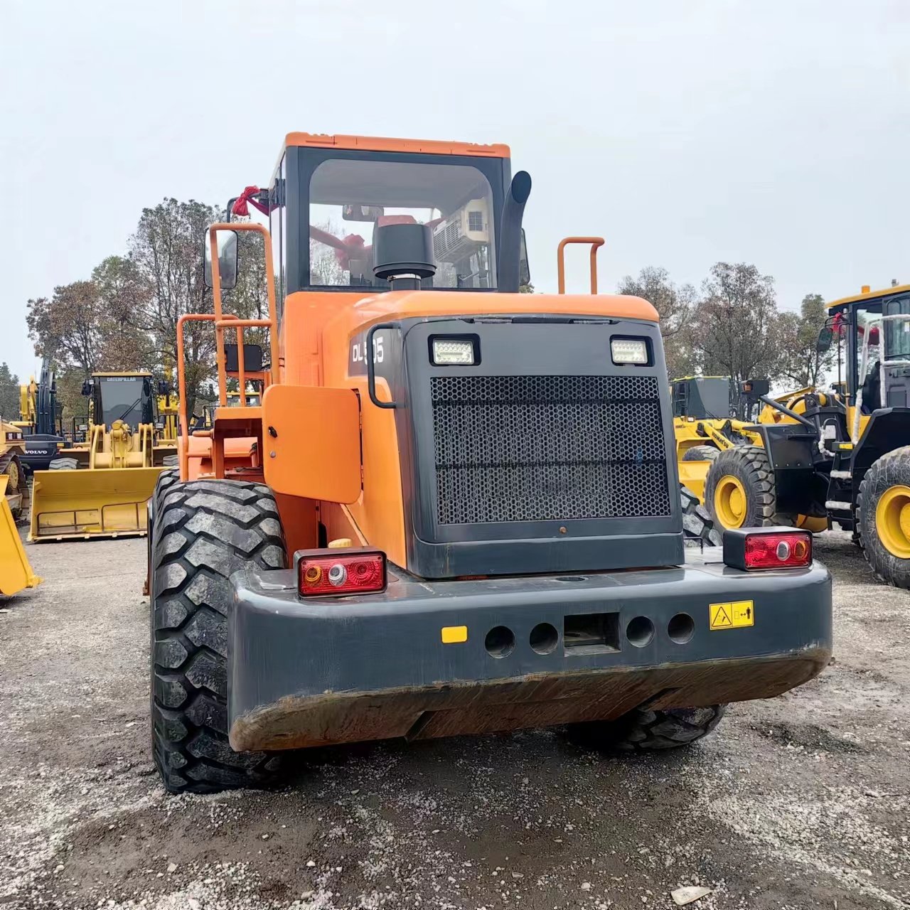Good Condition Original Japan Equipment Wheel Loader Machine Komatsu Used Doosan DL505 Wheel Loader