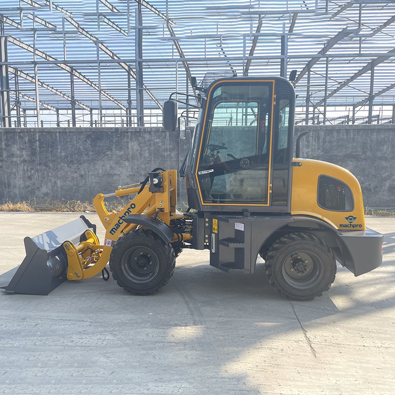CE-Approved MachPro MLE808 Mini Loader 800kg Load Capacity and 4200mm Length for Optimal Lifting and Transport