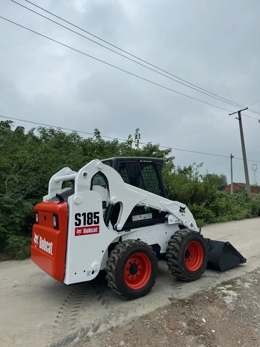 High Quality Used Bobcat S185 Mini Diesel Skid Steer Loader Secondhand Bobcat S160 S185 S300 S550 S750 Small 4x4 Wheel Loaders