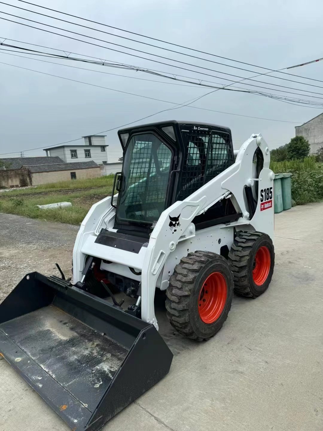High Quality Used Bobcat S185 Mini Diesel Skid Steer Loader Secondhand Bobcat S160 S185 S300 S550 S750 Small 4x4 Wheel Loaders