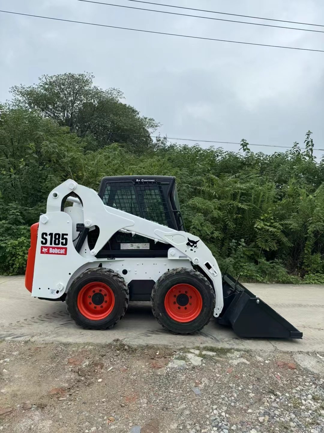High Quality Used Bobcat S185 Mini Diesel Skid Steer Loader Secondhand Bobcat S160 S185 S300 S550 S750 Small 4x4 Wheel Loaders