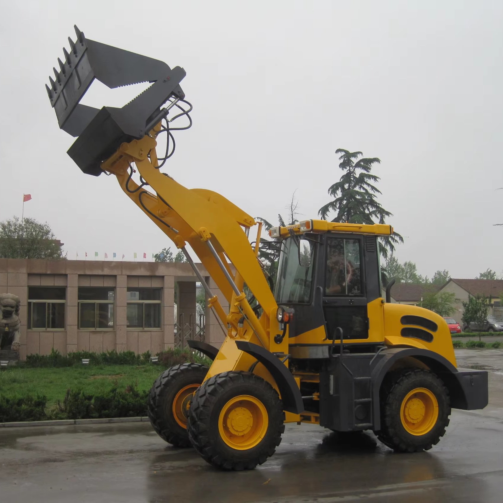 MACHPRO Used Mini Skid Steer Loader MLE830 CE EPA Diesel Engine 5 Ton Rated Load kyb Hydraulic Cylinder Pump-Cheap Alternative