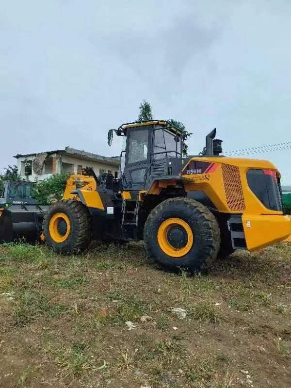 Kawasaki Used High Quality CLG856H Wheel Loader Front Loader 6 Months-1 Year Wheel Loader CLG856H Provided Cummins 2018 5.6 Ton