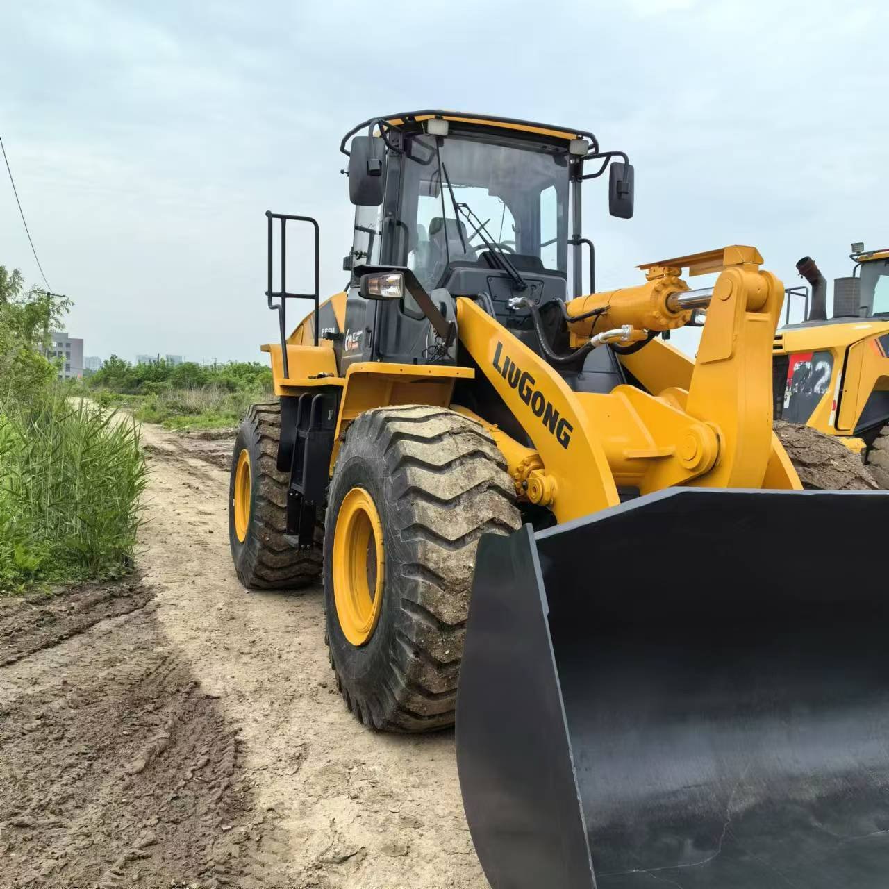 High Quality Liugong 856h Secondhand Backhoe Loader Good Performance with 5 Ton Rated Load in Stock for Hot Sale at Low Price