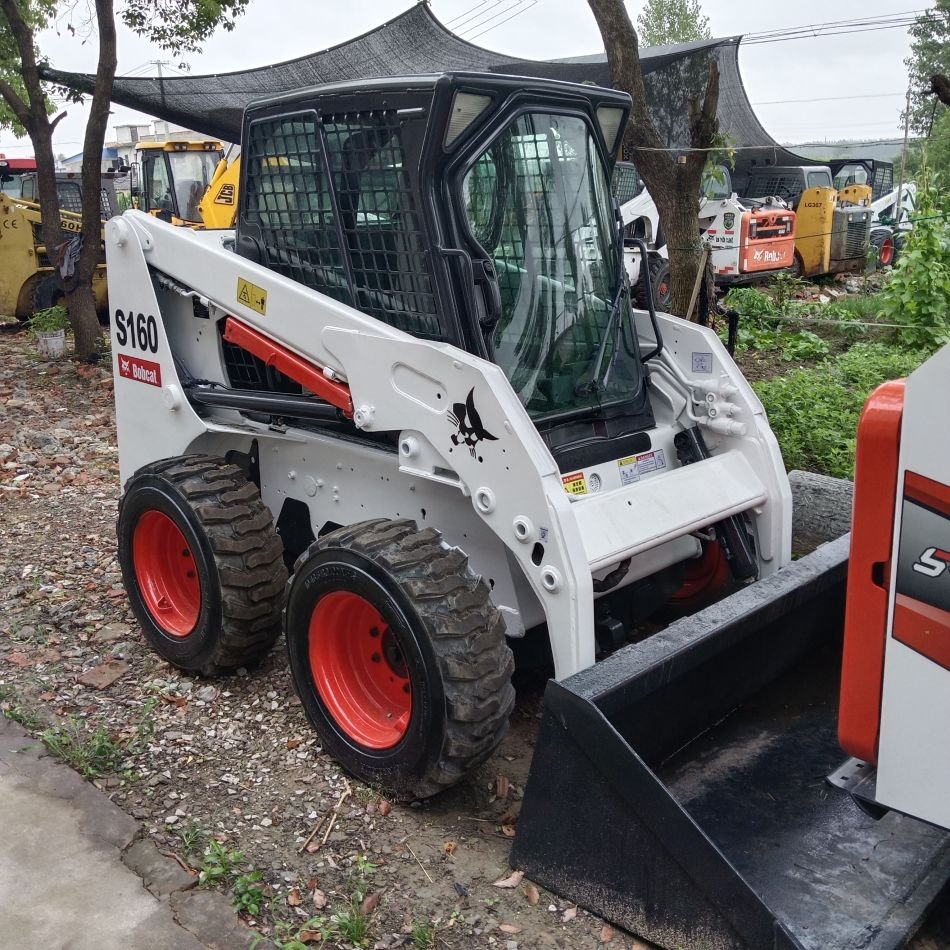 Construction machine Bobcat loader SS70/S130/S160/S250/S330 S450 S550 Used Bobcat loader skid steer loader