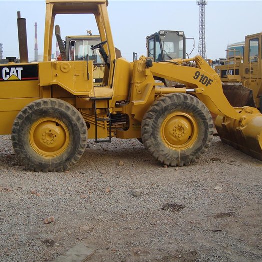 Caterpillar 910F wheel loader used cheap , low price CAT 910 loader in Shanghai
