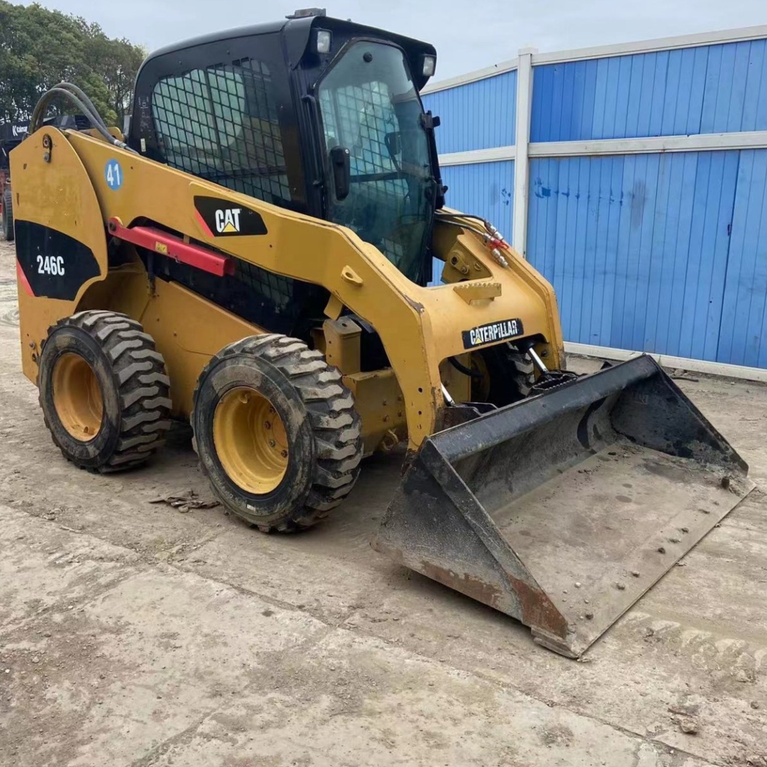 CE EPA cheap used skid steer loader cat 246c caterpillar 246 246D 226 272 262 mini loader sweeper breaker bucket