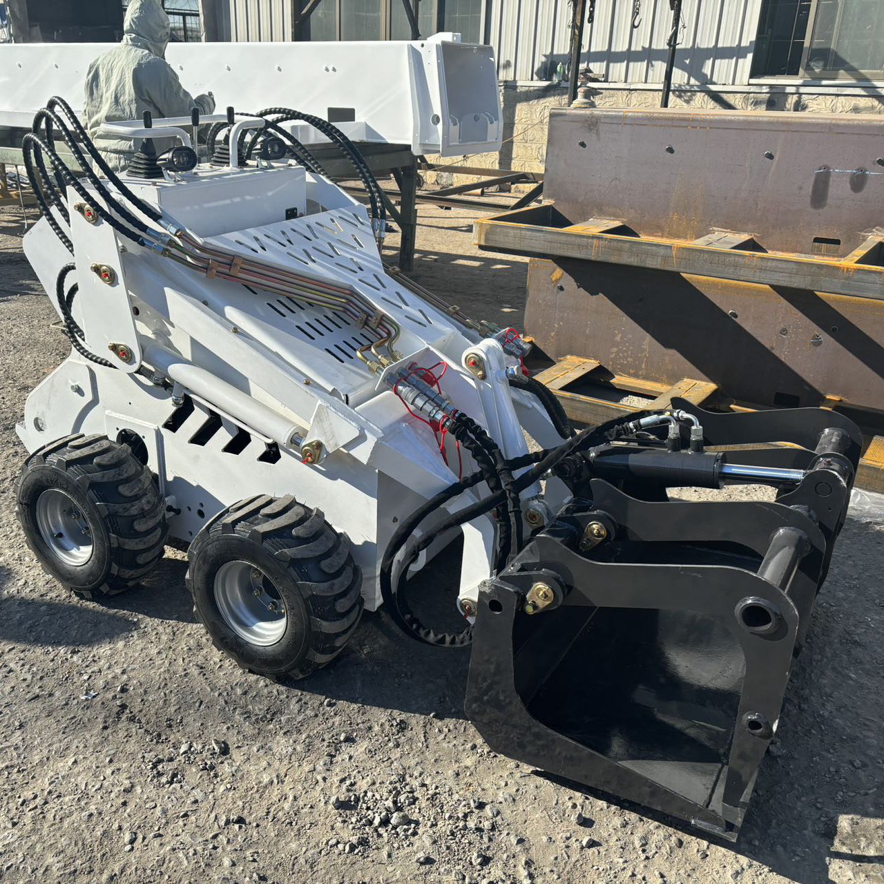 Retractable Mini slip loaders Small slip loaders used by the farm for sale
