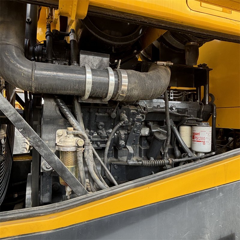 Earth Machine Almost New Condition Used Komatsu WA380 Loader Second-Hand Komatsu WA380 Loader on sale