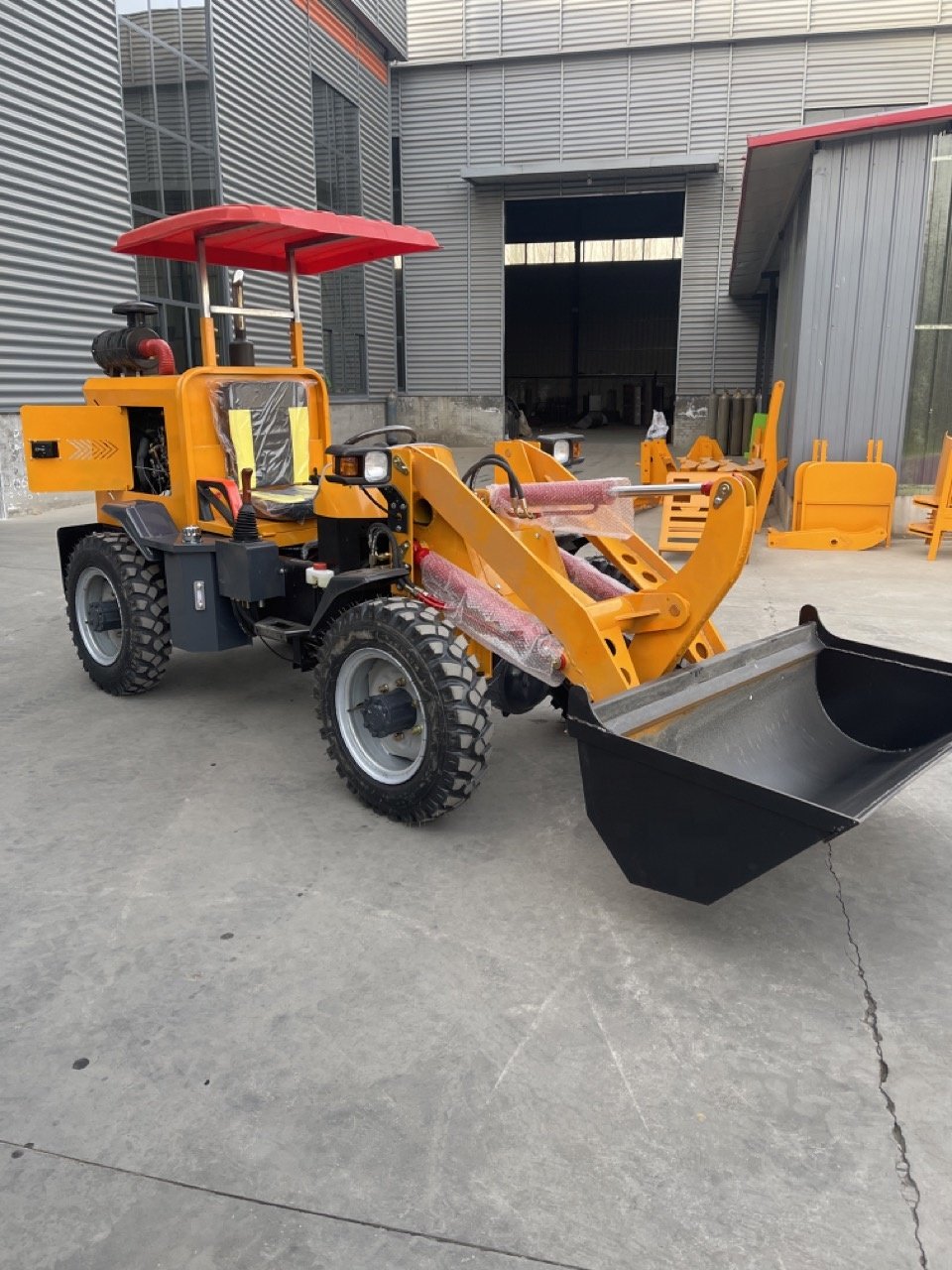 New Mini Loader China Earth-Moving Machinery 800KG Payload Can Lift 3.2 Meters Wheel Loader Farms Home Use Featuring Gearbox