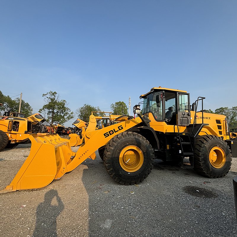 Second-hand Shandong Lingong LG936L 956L 958F wheel loader domestic second-hand wheel loader 936L