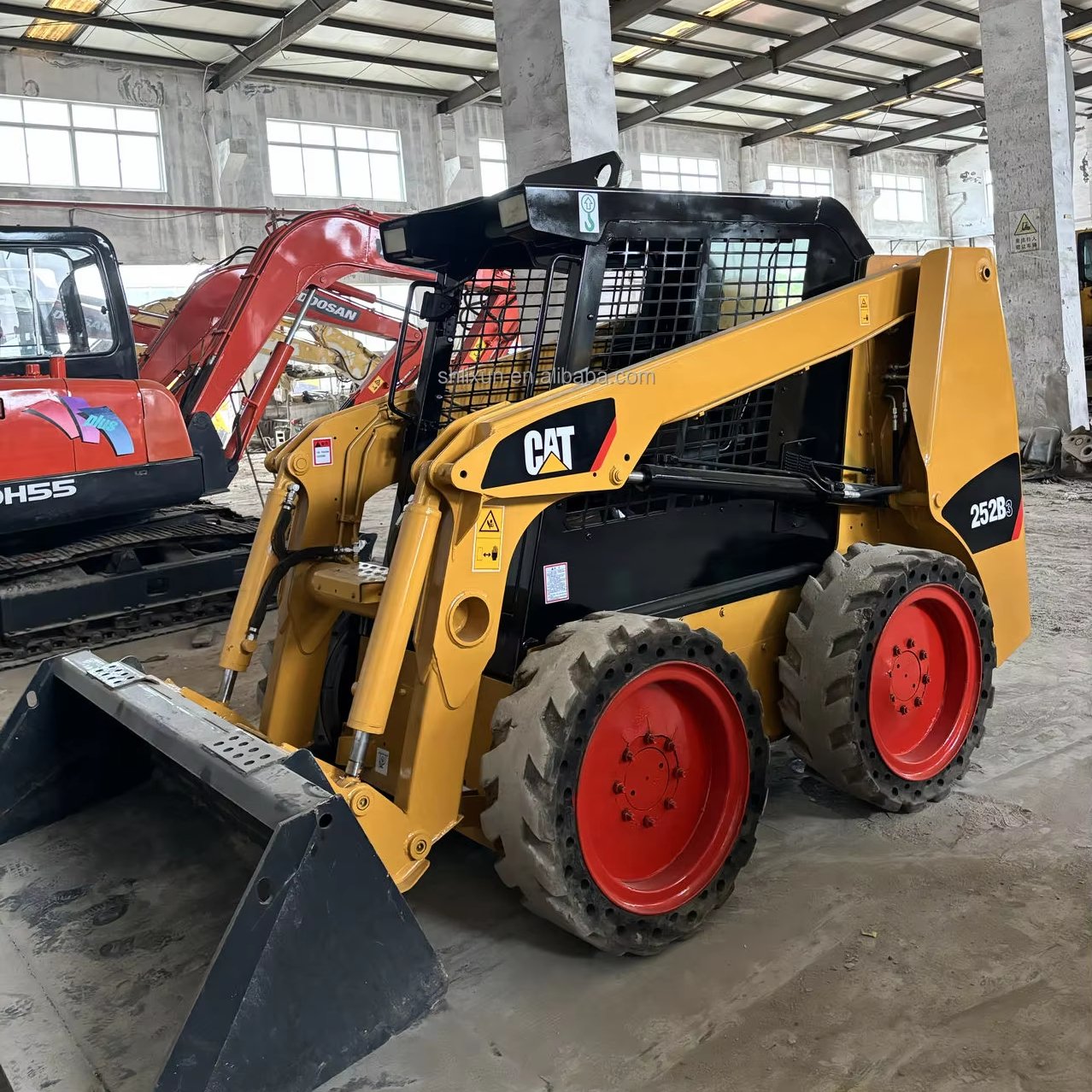 Used Skid Steer Loader CAT 252B high quality mini 2tons 3tons low price mini wheel Skid Steer Loader cat252B original engine
