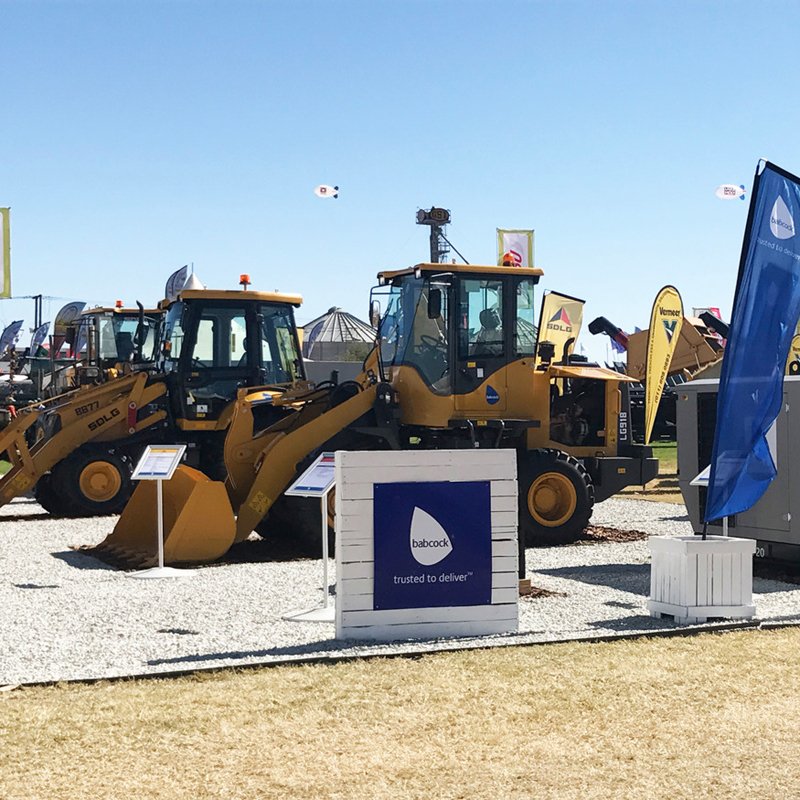 Improved-Type Heavy Duty 1.8Ton Backhoe Loader For Construction